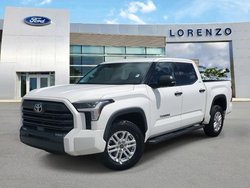 Used 2022 Toyota Tundra SR5 image 1