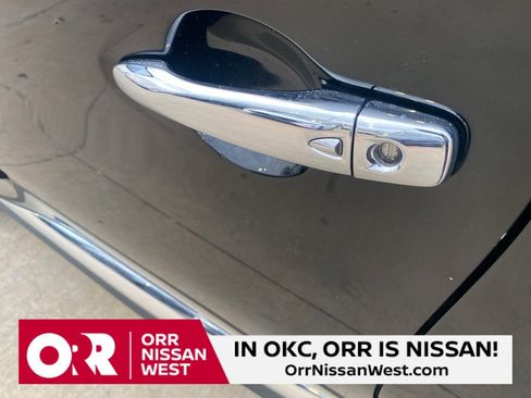 Used 2023 Nissan Murano SL w/ SL Moonroof Package image 12