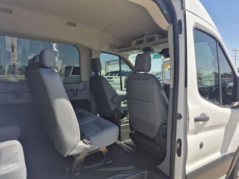 Used 2019 Ford Transit 350 XL image 19