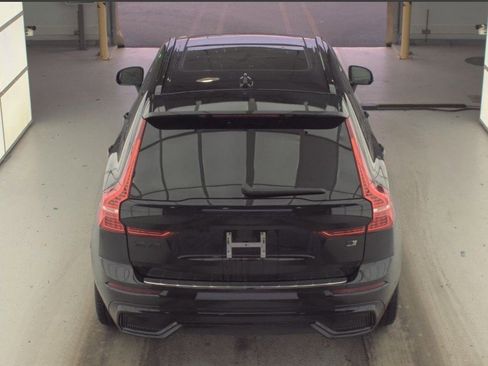 Used 2024 Volvo XC60 T8 Ultimate w/ Protection Package Premier image 7