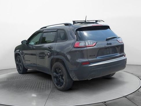 Used 2020 Jeep Cherokee Latitude Plus AWD/4WD image 3