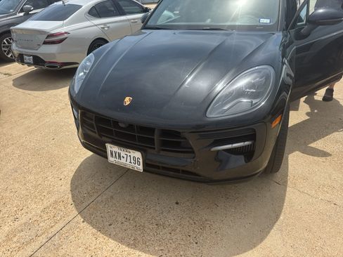 Used 2021 Porsche Macan GTS AWD/4WD image 2