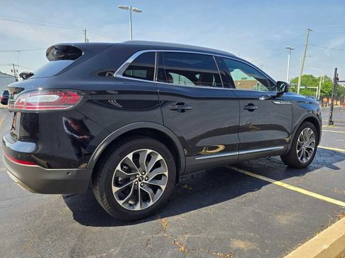 Used 2022 Lincoln Nautilus Reserve w/ Equipment Group 201A image 4