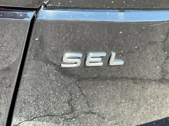 Certified 2023 Volkswagen Atlas SEL R-Line AWD/4WD image 9