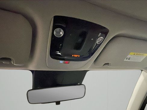 Used 2024 Kia Sorento S w/ Panoramic Sunroof Package FWD image 20