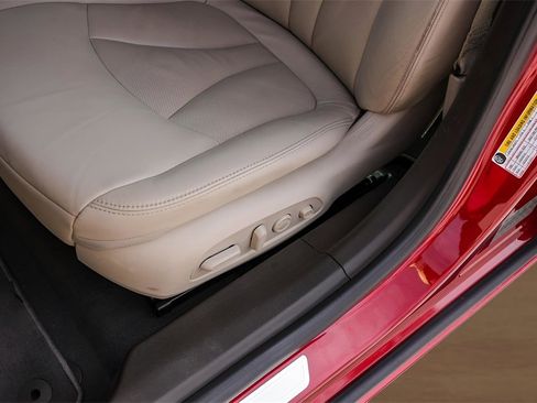 Used 2018 Buick LaCrosse Premium w/ Driver Confidence Package #2 image 8