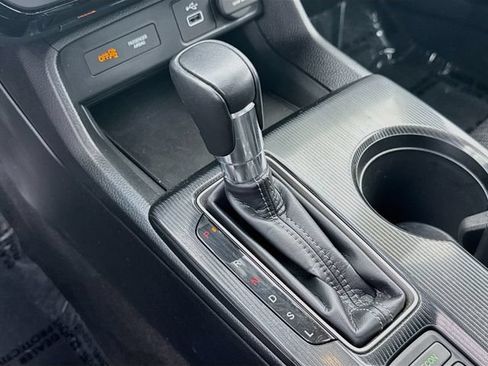 Certified 2024 Honda Civic EX image 21