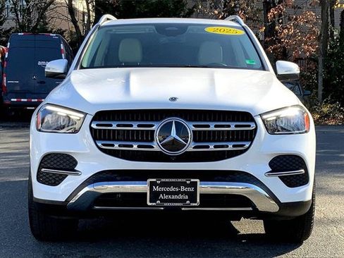 Used 2025 Mercedes-Benz GLE 350 4MATIC image 2