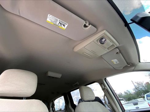 Used 2016 Dodge Grand Caravan SE w/ Quick Order Package 29E SE image 11