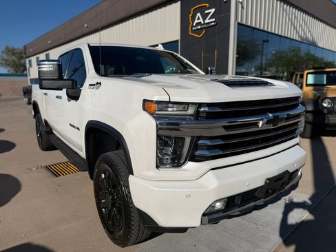 Used 2020 Chevrolet Silverado 2500 High Country w/ Z71 Off-Road Package image 3