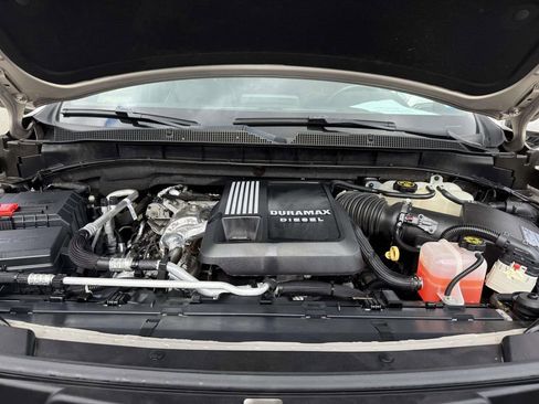 Used 2021 Chevrolet Tahoe Premier AWD/4WD image 26