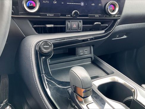 Used 2024 Lexus NX 250 FWD w/ Cold Area Package image 32