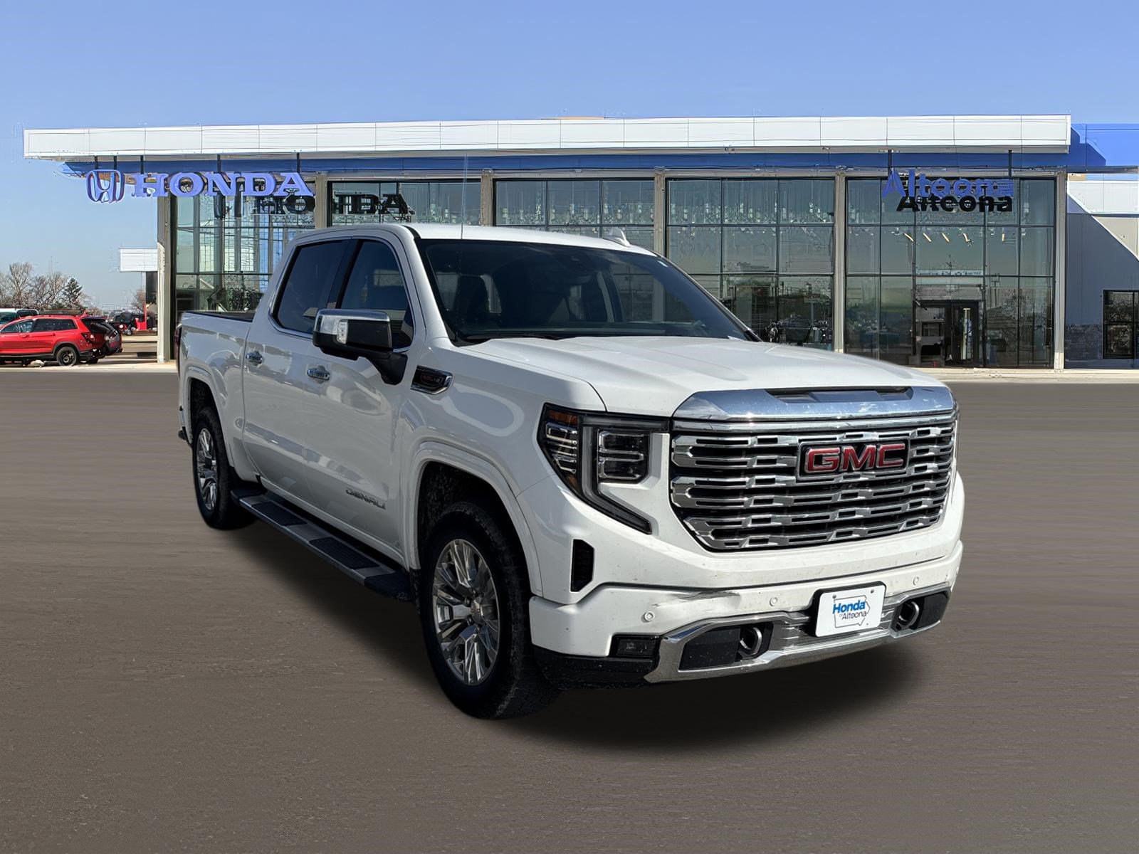 Used 2023 GMC Sierra 1500 Denali w/ Technology Package AWD/4WD image 7