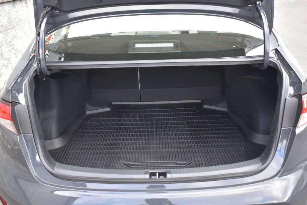 Certified 2026 Toyota Corolla LE FWD image 21