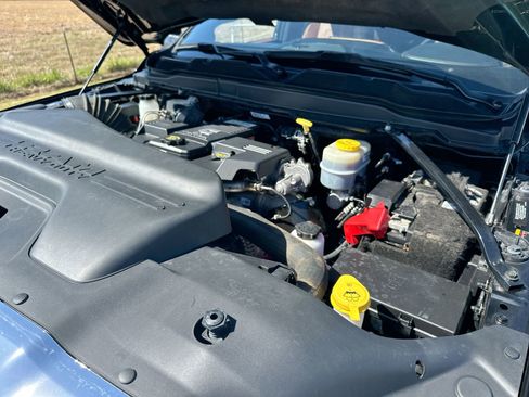 Used 2024 RAM 3500 Limited w/ Safety Group image 27