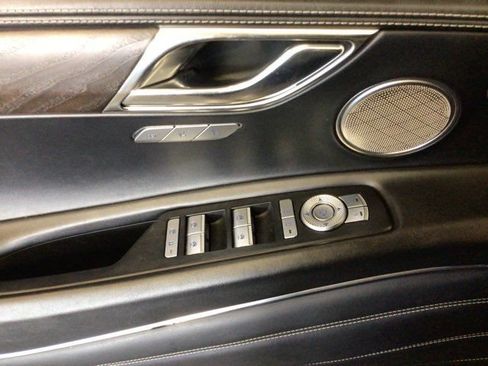 Used 2021 Genesis GV80 3.5T w/ Prestige Package 07 AWD/4WD image 8