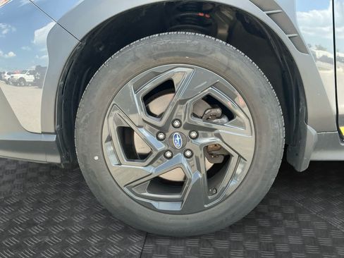 Used 2024 Subaru Crosstrek 2.5i Sport AWD/4WD image 14