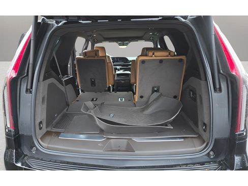 Used 2023 Cadillac Escalade Sport w/ Touring Package AWD/4WD image 20
