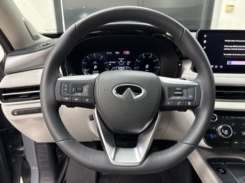 Certified 2027 INFINITI QX60 Luxe w/ Cargo Package FWD image 18