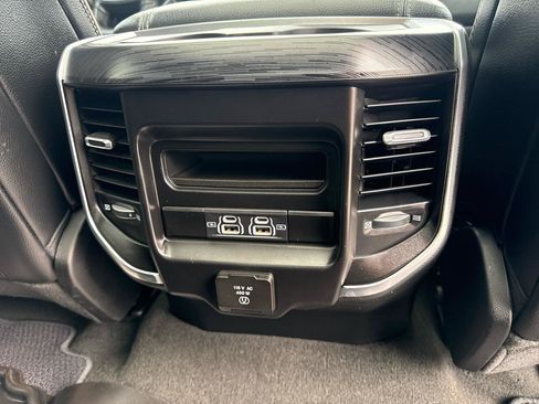 Used 2023 RAM 1500 Laramie RWD image 45