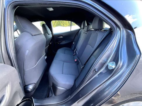 Used 2023 Toyota Corolla SE image 15