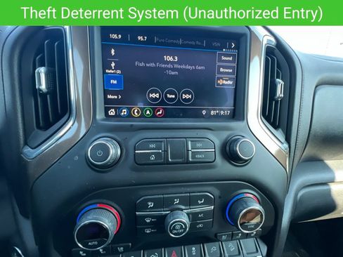 Used 2019 Chevrolet Silverado 1500 High Country w/ Z71 Off-Road Package AWD/4WD image 21