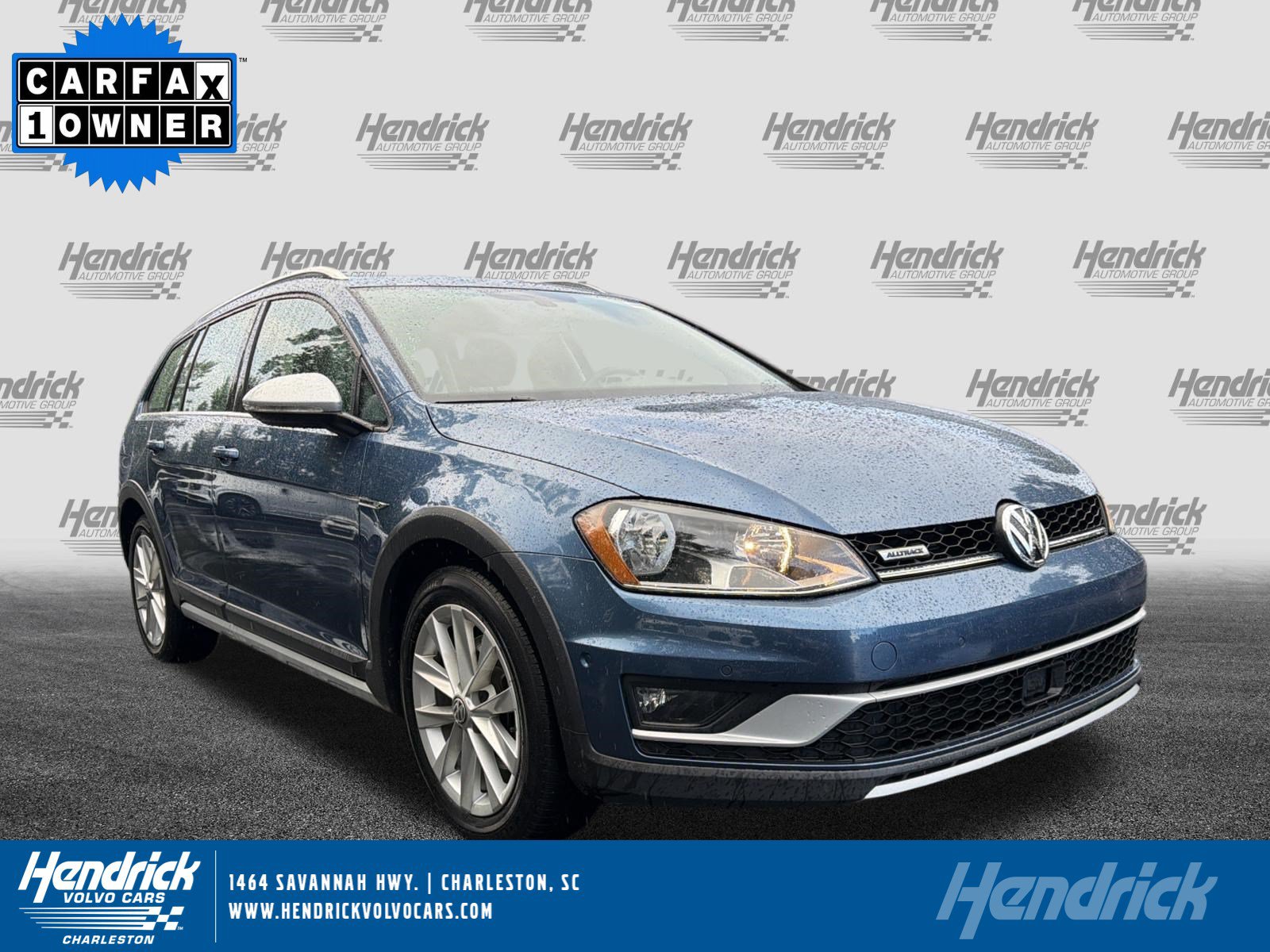 Used 2017 Volkswagen Golf Alltrack AWD/4WD image 1
