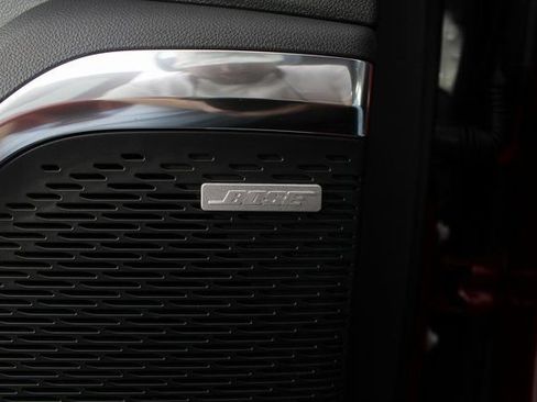 New 2026 GMC Acadia Elevation image 17