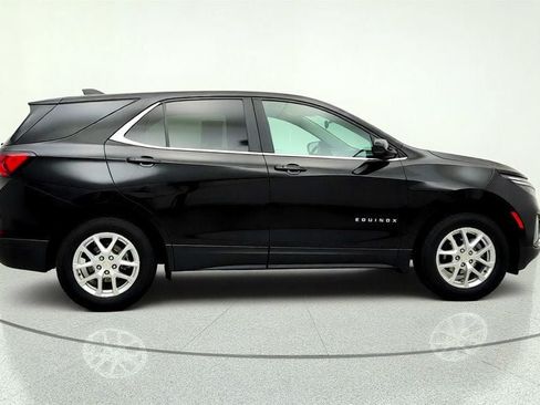 Used 2023 Chevrolet Equinox LT AWD/4WD image 4