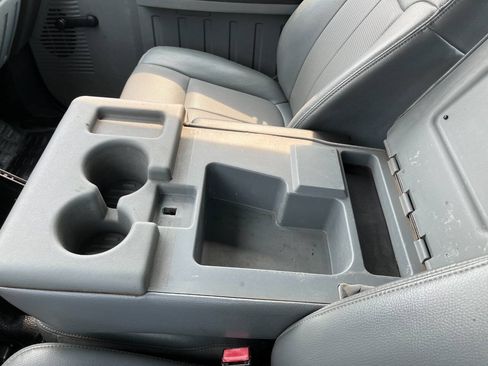 Used 2015 Ford F250 XL AWD/4WD image 13