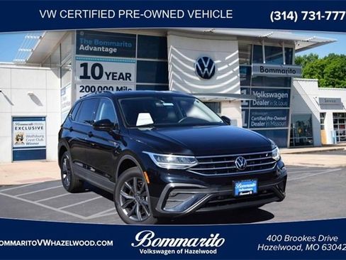 Certified 2023 Volkswagen Tiguan SE image 1
