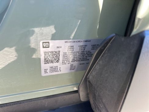 Used 2025 Chevrolet Trax ACTIV w/ Driver Confidence Package image 33