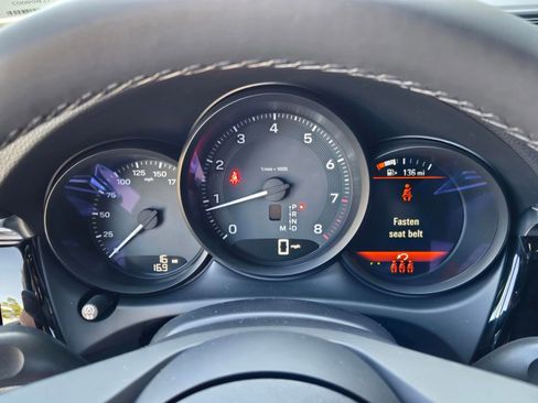 New 2026 Porsche Macan AWD/4WD image 25