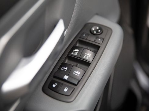 Used 2021 RAM 1500 Big Horn AWD/4WD image 19