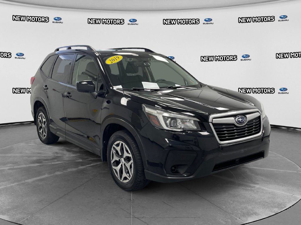 Used 2019 Subaru Forester Premium AWD/4WD image 5