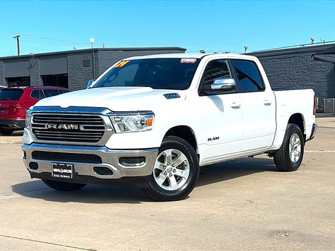 Used 2024 RAM 1500 Laramie image 2