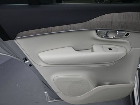 Certified 2024 Volvo XC90 B6 Plus AWD/4WD image 20