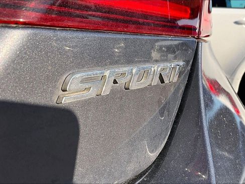 Used 2016 Honda Accord Sport image 10