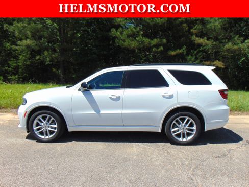 Certified 2023 Dodge Durango GT image 2