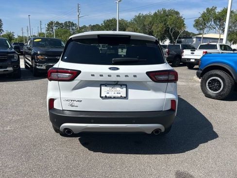 Certified 2024 Ford Escape Active w/ Tech Pack #1 FWD image 5