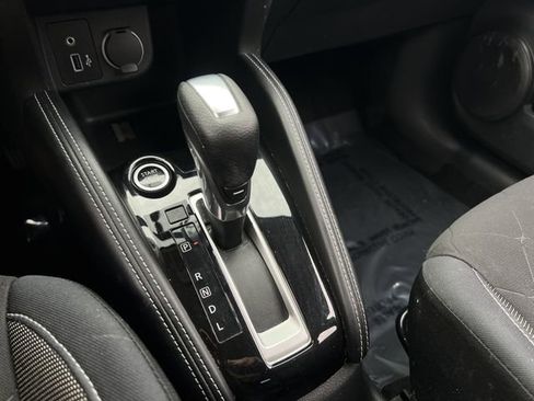 Used 2018 Nissan Kicks SV w/ Exterior Package image 24