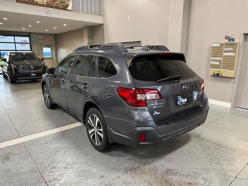 Used 2019 Subaru Outback 2.5i Limited w/ Popular Package #2 AWD/4WD image 5