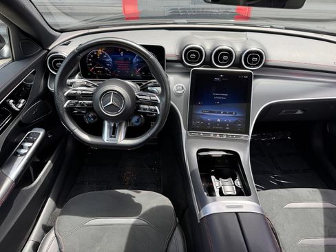 Used 2025 Mercedes-Benz C 43 AMG 4MATIC Sedan image 22