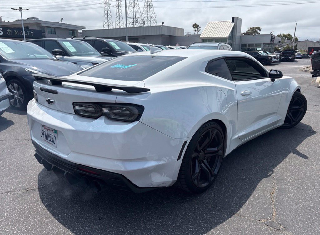 Used 2023 Chevrolet Camaro SS RWD image 4