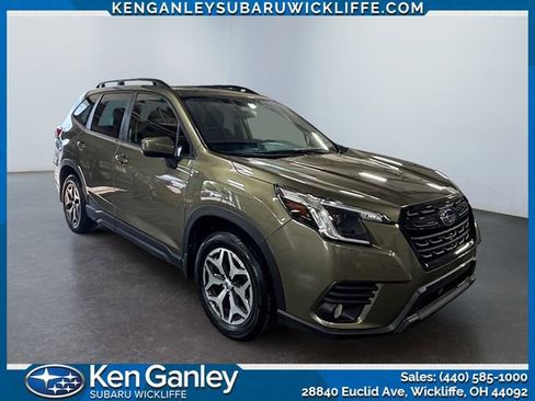 Used 2023 Subaru Forester Premium AWD/4WD image 7