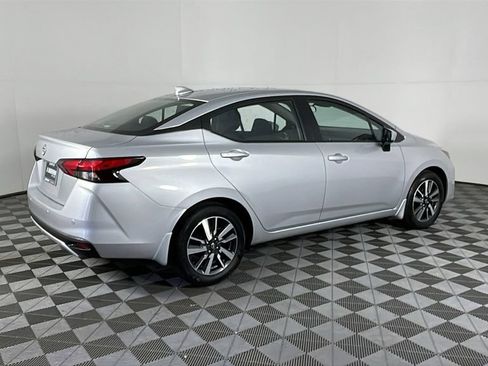 Used 2025 Nissan Versa SV w/ Trunk Package FWD image 4