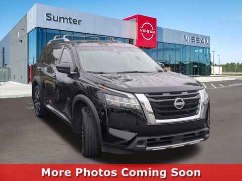 Used 2024 Nissan Pathfinder Platinum w/ Cargo Package FWD image 1
