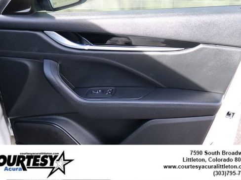 Used 2020 Maserati Levante S image 34