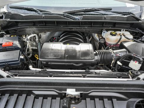 Used 2024 GMC Sierra 1500 SLT image 28