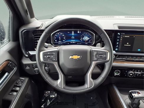 Certified 2023 Chevrolet Silverado 1500 LT AWD/4WD image 23